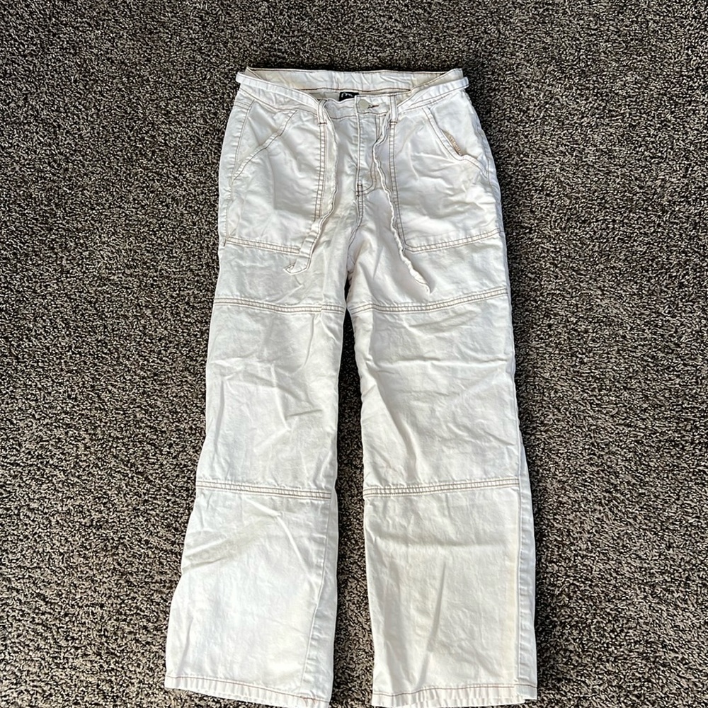 Super cute target girls cargo jeans! Size girls 14!
